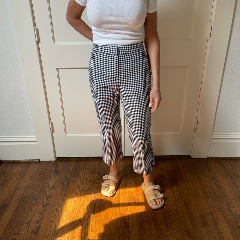 J Crew Size 10 Hayden Stretch linen kick out crop pant in navy gingham, lined